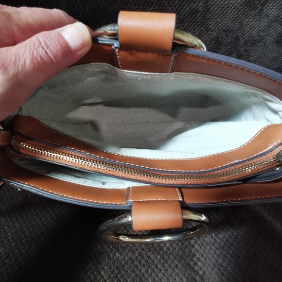 Camel/Gold Crossbody/Bucket Bag EUC # 246 - Picture 5 of 12